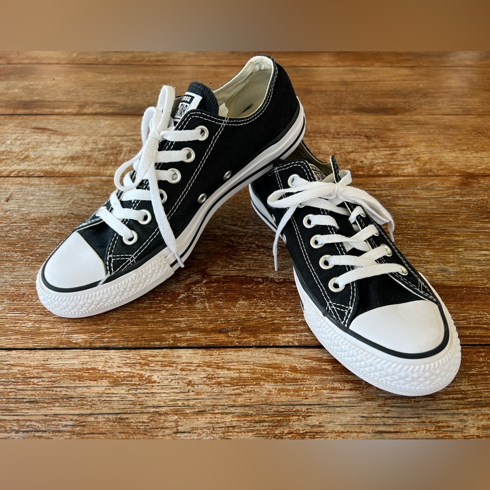 Converse Chuck Taylor All Star Sneakers Black Low Top Canvas Unisex M6 W8 - Picture 9 of 16